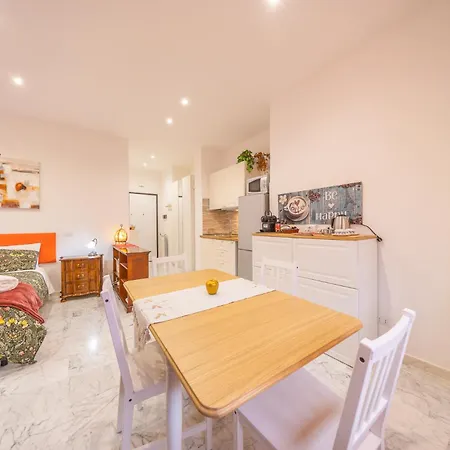 Vatican Loft For Near Metro Station 公寓 *