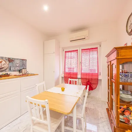 公寓 Vatican Loft For Near Metro Station