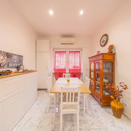 公寓 Vatican Loft For Near Metro Station