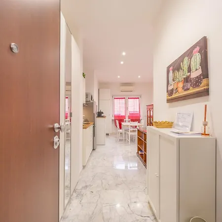 Vatican Loft For Near Metro Station 公寓 *