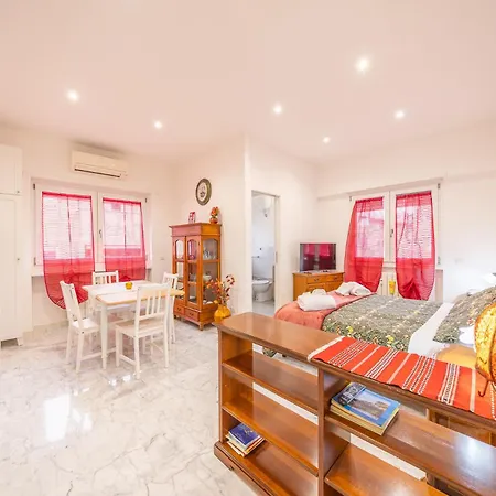 Vatican Loft For Near Metro Station