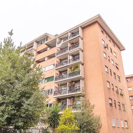 公寓 Vatican Loft For Near Metro Station