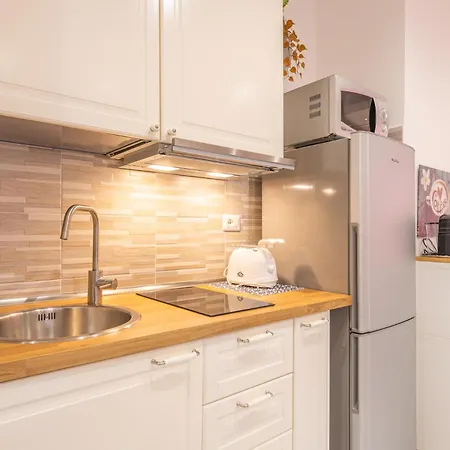 公寓 Vatican Loft For Near Metro Station